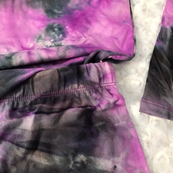 Women's Comfortable Tie Dye Print Top with Leggings Set - Picture 3 of 3